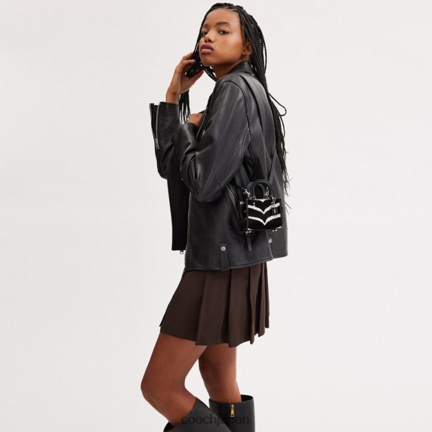 Coach 女性 ゼブラ柄のローグ12 左/ゼブラ TZL40292